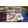Image 5 : Box Lot Car Magazines & Books