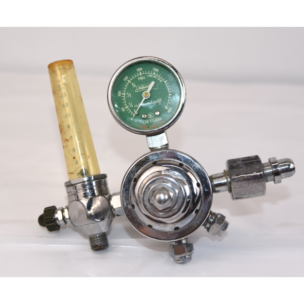 Vintage National Brand Oxygen Regulator