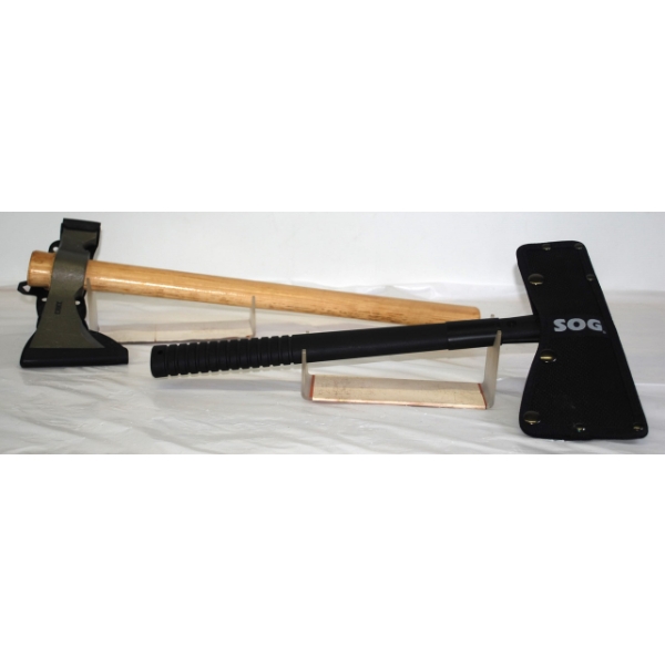 2 Axes - CRKT Woods Chogan 