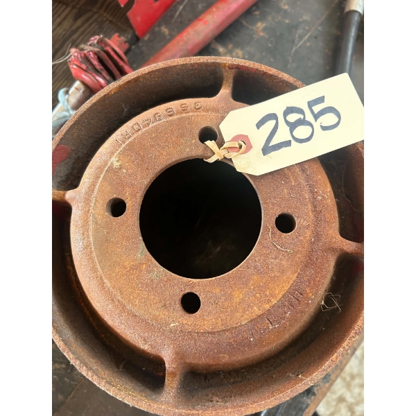 Vintage IH Cast Iron Tractor Belt Pulley, Cast Part No. 356940R1