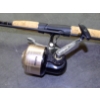 Image 4 : Box Lot Fishing Rods & Reels 