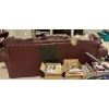 Image 4 : Burgundy Leather Couch 