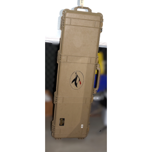 Pelican Hard Case Red Head 52" Tan 