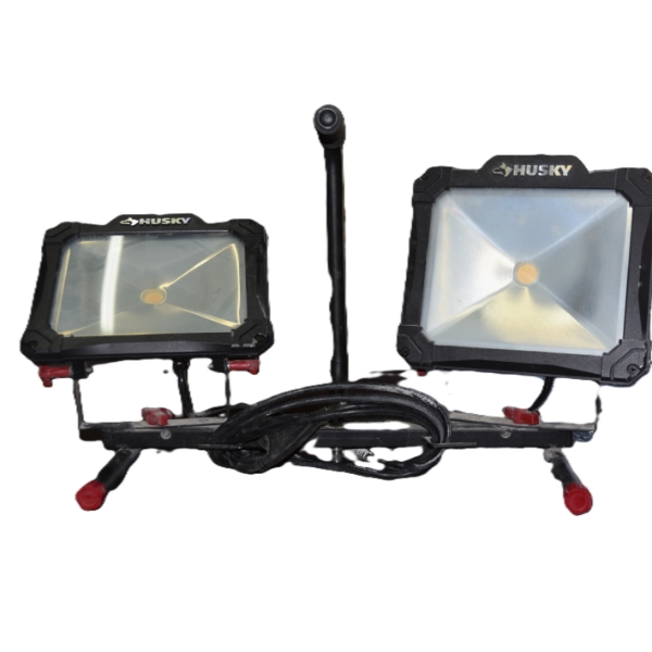 Husky Twin-Head LED Work Light