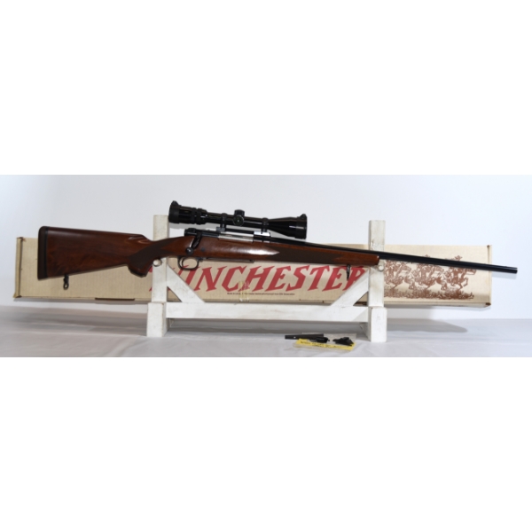 Winchester Model 70 XTR Sporter Magnum Bolt Action .300 Win Mag Rifle With Scope 