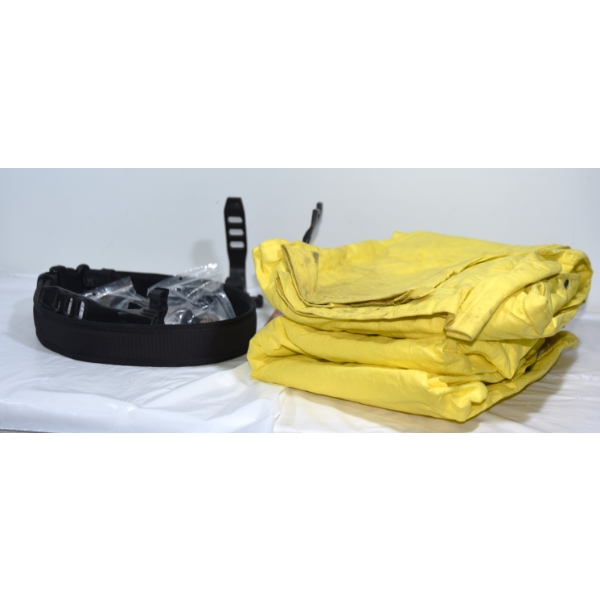 Box Lot Frogg Toggs, Tactical Belt & Accessories 