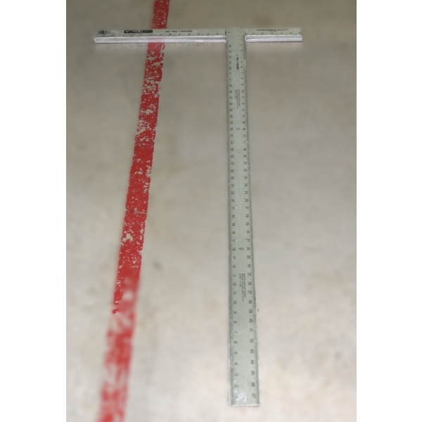 2 Dry Wall T-Square