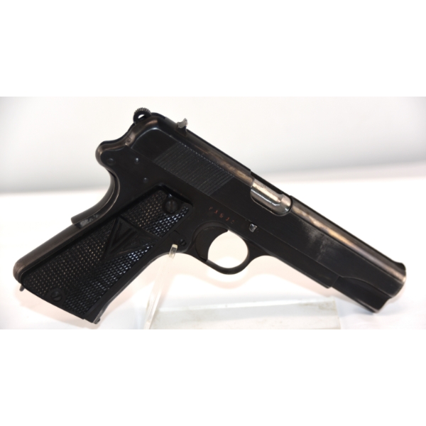 Radom VIS35 Semi Automatic 9mm Caliber Handgun