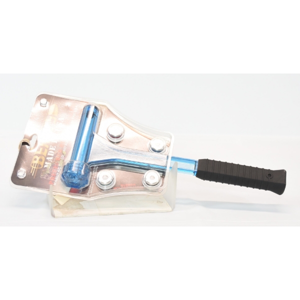 New Berry's Bullet Puller Comes With 4 Collets In Box