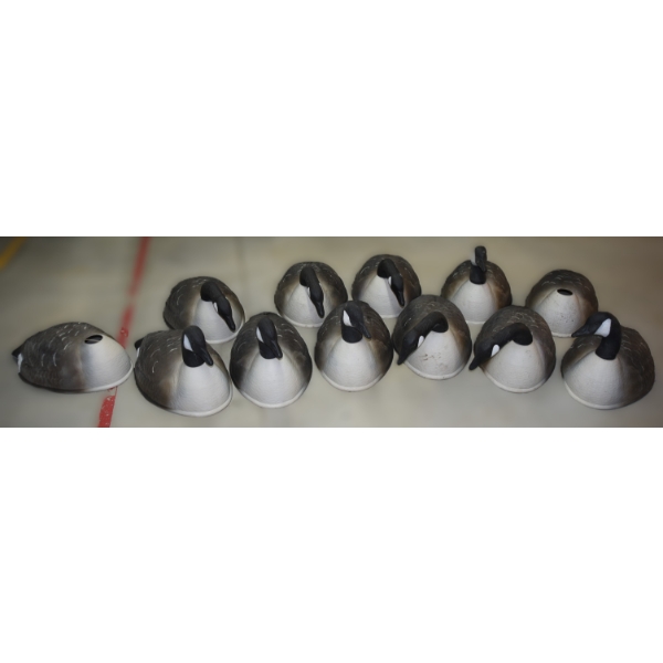 12 Geese Decoys