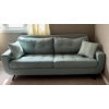 Image 1 : Teal Couch 