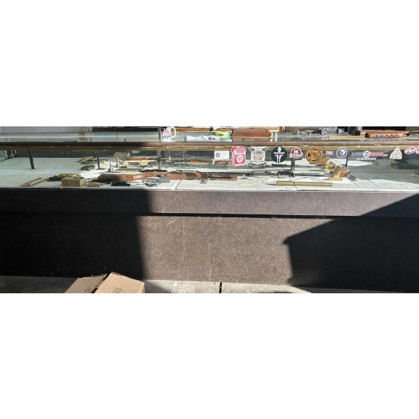 Display Case W/ Drawers & Lights