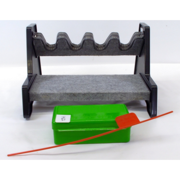 Box Lot Range Rest Holder, Flag