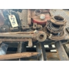 Image 2 : Two vintage cast iron screw jacks, suitable for tractor, implement, automotive or display use.