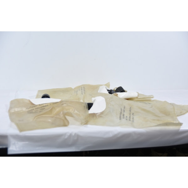 4 Flotation Bladder Canteens 