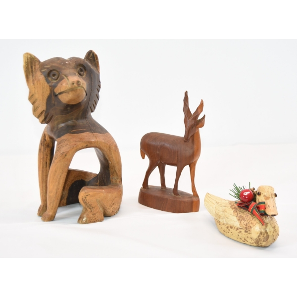 Box Lot Wildlife Figurines