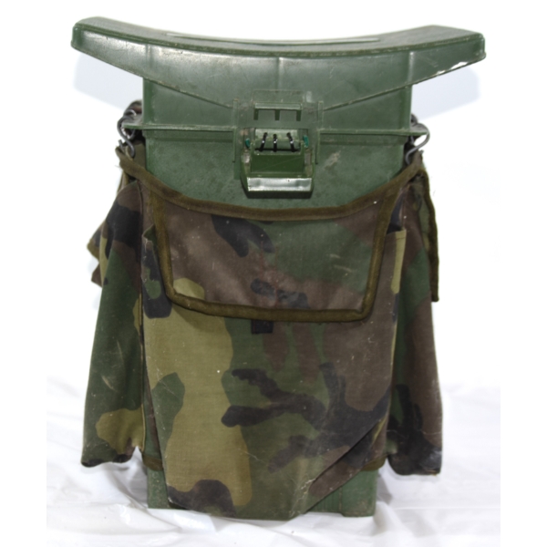 Woodstream Carry All Camo Seat W/ Pockets