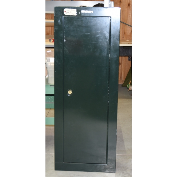 Stack-On Gun Cabinet