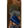 Image 5 : Box of Assorted Nails & Screws 