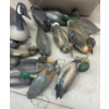 Image 2 : Box Lot Decoys 