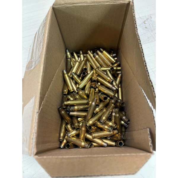 2.8kg Box of Assorted Brand .308 Shot & Unprimed Brass 
