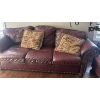 Image 7 : Burgundy 2 Piece Leather Couch Set