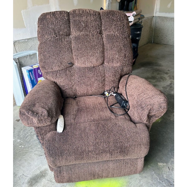 Brown Heated La-Z-Boy Reclining Chair 