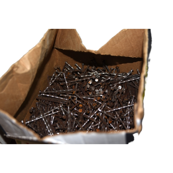 38lb Box of 3-1/2" Spiral STD Nails 