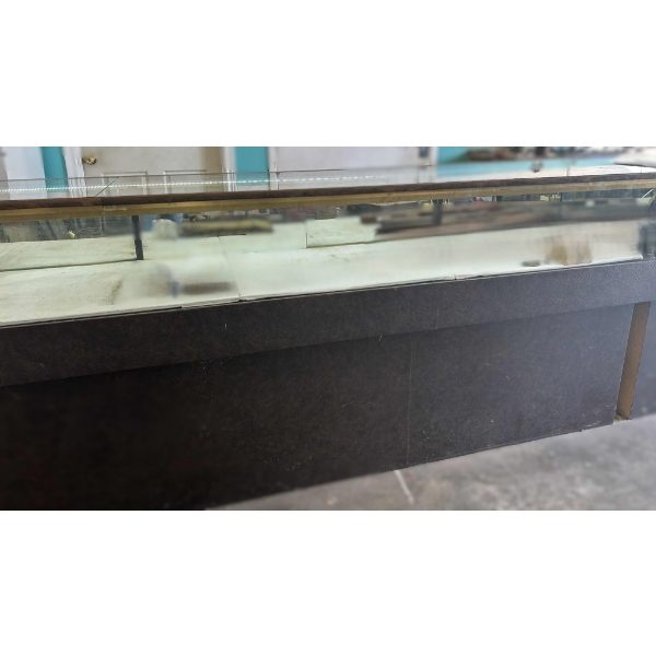 Display Case W/ Drawers & Lights