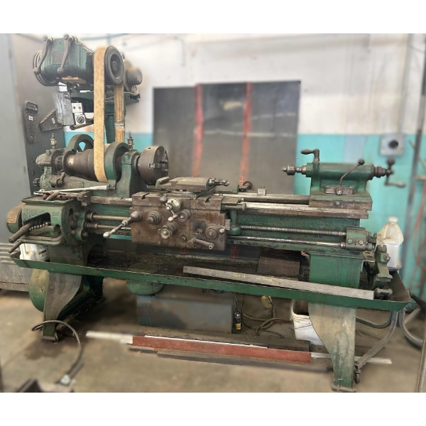 Antique Metal Lathe Belt Driven