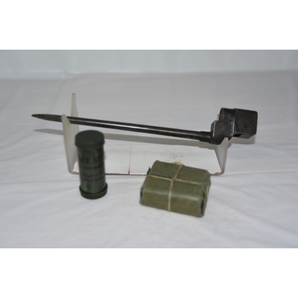 Box Lot Bayonet & Blanks