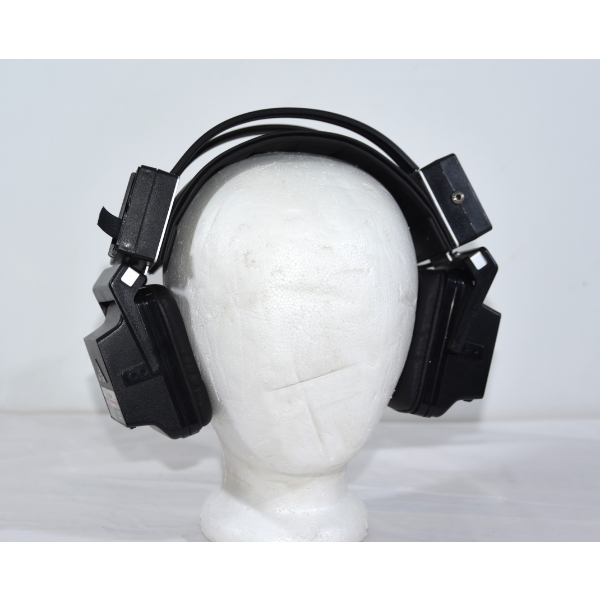 Action Ear  Black