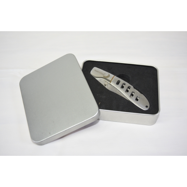 Skretting Pocket Knife