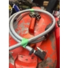 Image 5 : 3 Assorted Size Gas Cans 