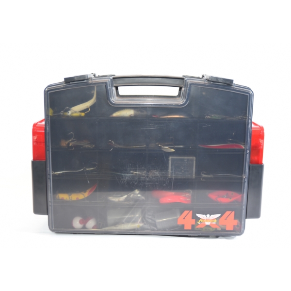 Fishing Tackle Box w/ Mixed Lures Crankbaits Spoons Tackle Lot Fenwick Case