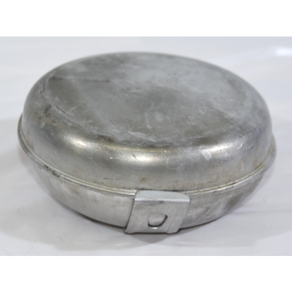 Metal Pan/Plate Set