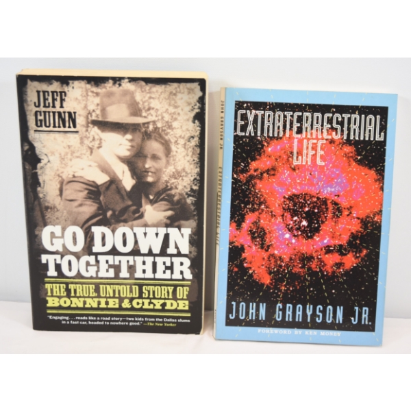 Bonnie And Clyde & Extraterrestrial Life Books 