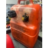 Image 3 : 3 Assorted Size Gas Cans 
