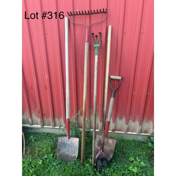 Vintage Shovels, Rake & Garden Tools 