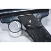 Image 12 : Ruger Mark 1 Bull Barrel Semi Automatic .22LR Caliber Handgun