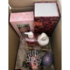 Image 3 : Assorted Candles, Candle Holder & Lotions 
