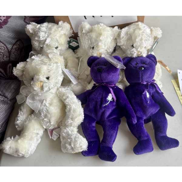 Box Lot Collectables 