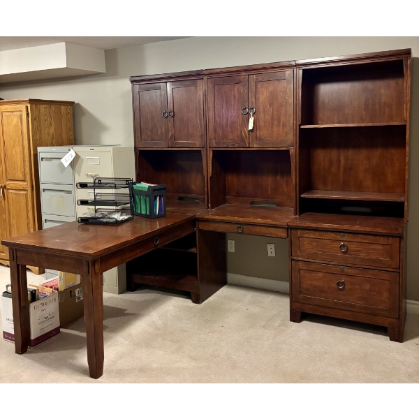 Mahogany Oak L-Shaped Desk & Filing Cabinets 