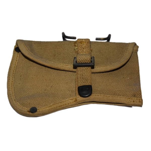 US Military First Aid Tin & Pouch