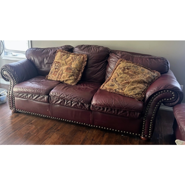 Burgundy 2 Piece Leather Couch Set