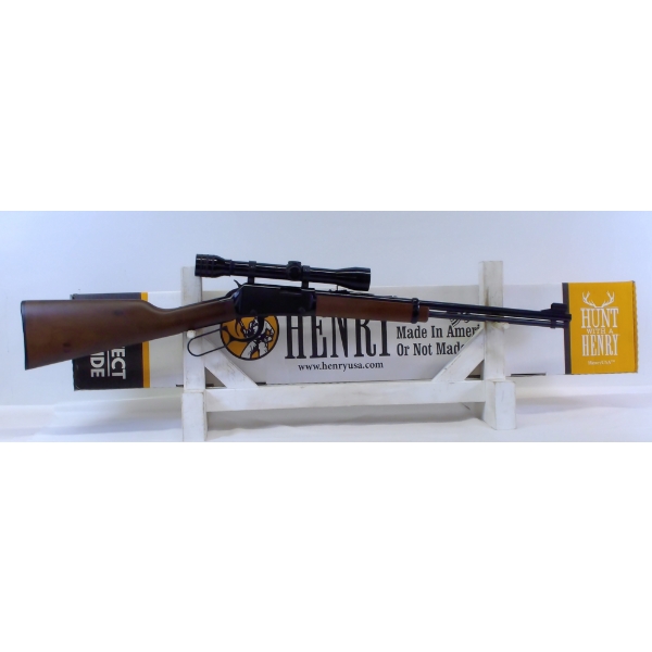 Henry Repeating Arms Model H001 Lever Action .22 LR Caliber Rifle With Scope & Box