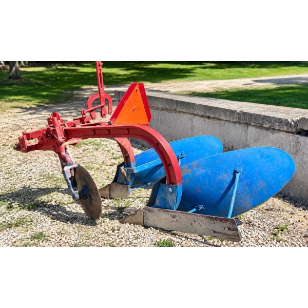 Plough For International Harvester Farmall 140