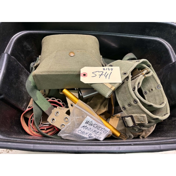 Box Lot 4.5kg Bin of Assorted Military Items 