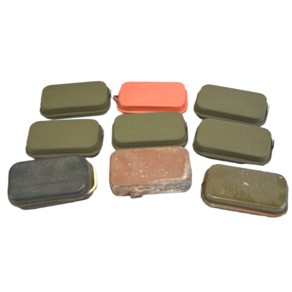 9 Pieces First Aid Kits