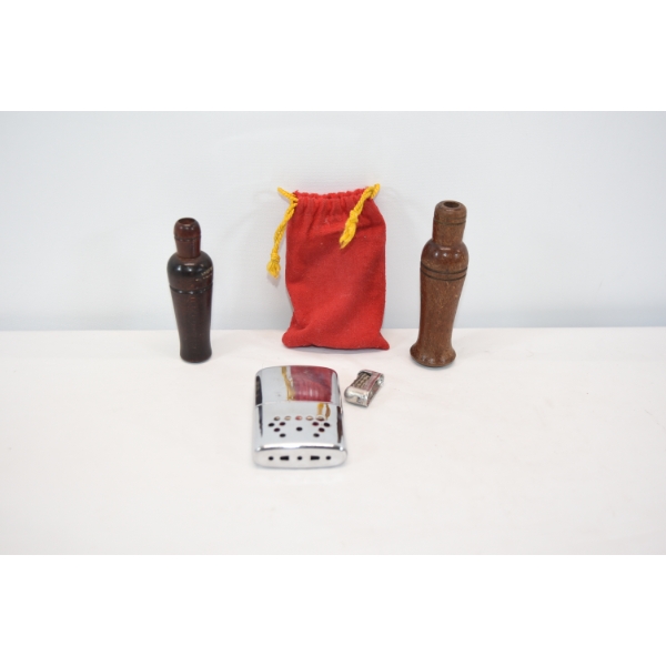 2 Handwarmers & 2 Duck Calls